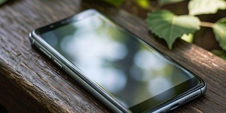 В Урицком районе задержали подозреваемого в краже телефона у несовершеннолетней