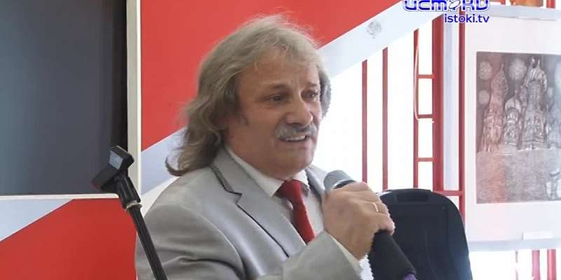 "Песня-жизнь моя": Александр Сорочьев отмечает 35 лет на музыкальной сцене