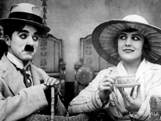 Бунинка приглашает орловчан на выставку «Женщины в кинематографе»