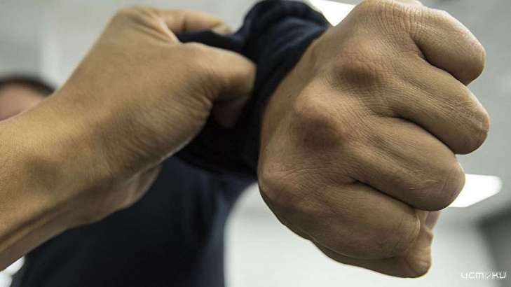 В Кромском районе в ходе конфликта мужчина переломал кости своему приятелю