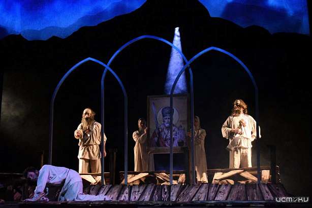 Сказ о "человечкиной душе" или исследование феномена русской хтони можно посмотреть в Орловском театре кукол (12+)