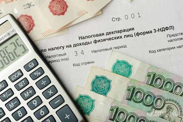 В Орле налоговикам поступило более 220 тысяч деклараций
