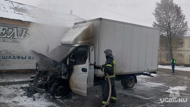 В Ливнах на ходу загорелась «Газель»