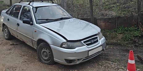 Трагедия в Киреевке: самопроизвольный откат автомобиля привёл к гибели владельца