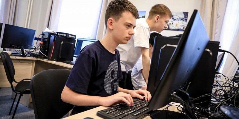 победитель Орловские школьники покоряют космос!