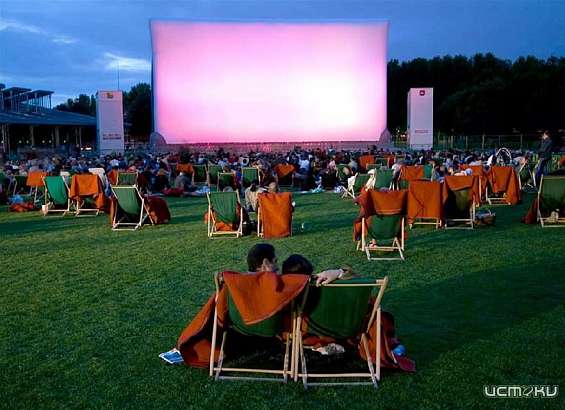 В Орле откроется летний кинотеатр на западный манер