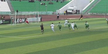 Результативная ничья в "братском дерби"