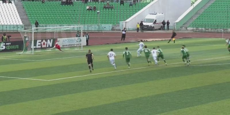 Результативная ничья в "братском дерби"