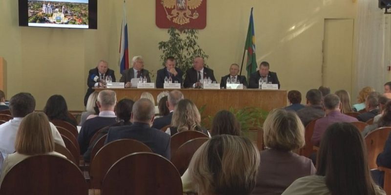 О благоустройстве общественных территорий в Болхове О благоустройстве общественных территорий в Болхове