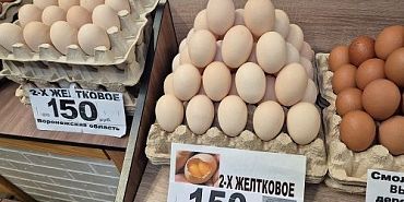 На орловском рынке торговали куриными яйцами без документов