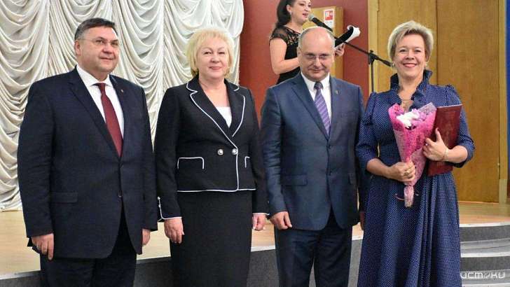 В Орле поздравили служителей Фемиды 