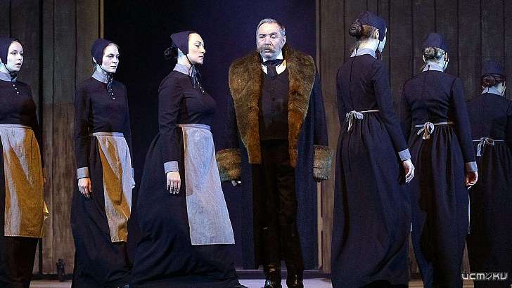 Орловский актер Павел Легкобит стал профессором театрального искусства