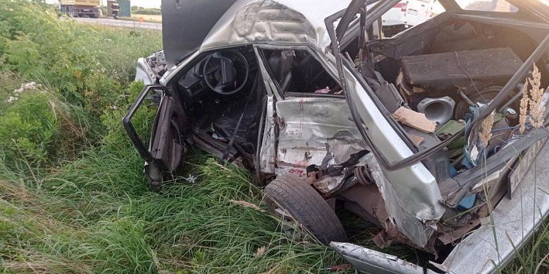 24 ДТП в Орловской области, пятеро пострадавших» Подзаголовок: «Три аварии с ранеными — от столкновения на перекрёстке до наезда на велосипедиста: хроника происшествий и предупреждение ГИБДД