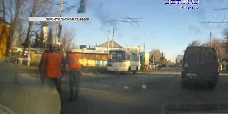 Орловчанин вышел за хлебом и нашел мину, а в двух концах города встали троллейбусы