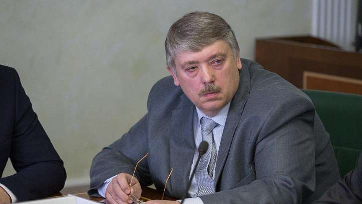 Геннадий Парахин может уйти с поста руководителя орловского департамента промышленности