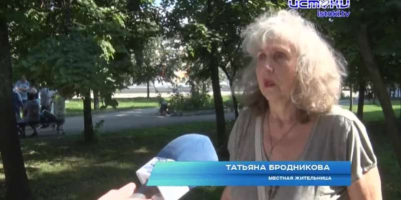Очередной вандализм. Аккурат под знаменательную дату в Орле начали вырубать сквер Ветеранов