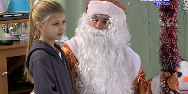 Сотрудники Орловско - Курского региона Московской железной дороги вновь поделились настоящим новогодним теплом с детьми