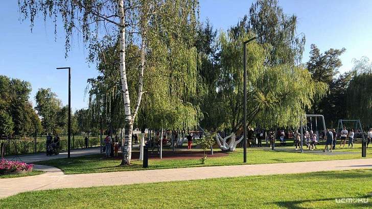 Фоторепортаж: после масштабной реконструкции в Орле открыли детский парк