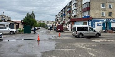 В Орле минивэн задним ходом наехал на 79-летнюю женщину В Орле минивэн задним ходом наехал на 79-летнюю женщину