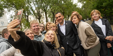 Максим Иванов: биография и политическая деятельность.