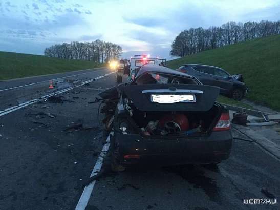 На трассе под Орлом столкнулись BYD и Hyundai. Один человек погиб, еще трое пострадали