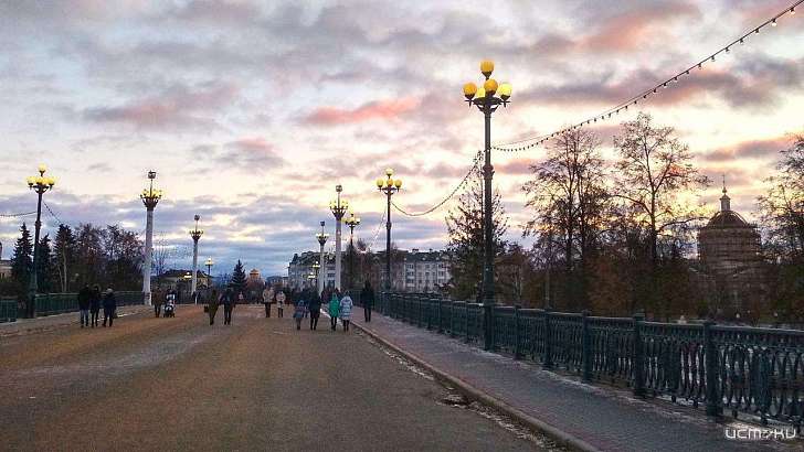 Затянутое тучами небо и плюсовая температура ждут орловчан сегодня