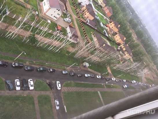 Возле Болховского микрорайона перегородили дорогу бетонными блоками