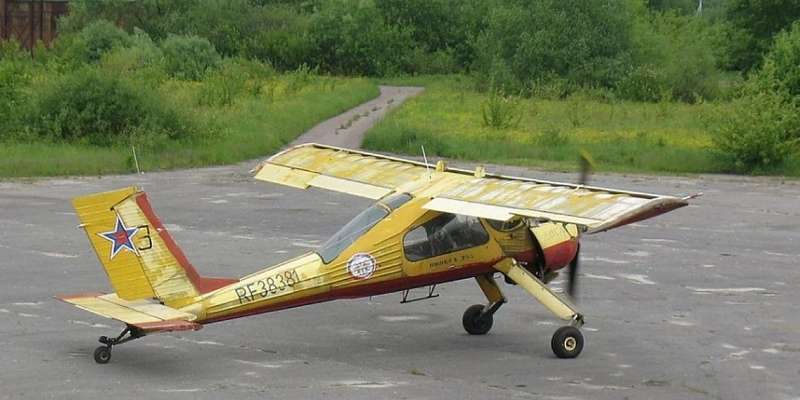 На аэродром Пугачевка под Орлом возвращаются планеристы