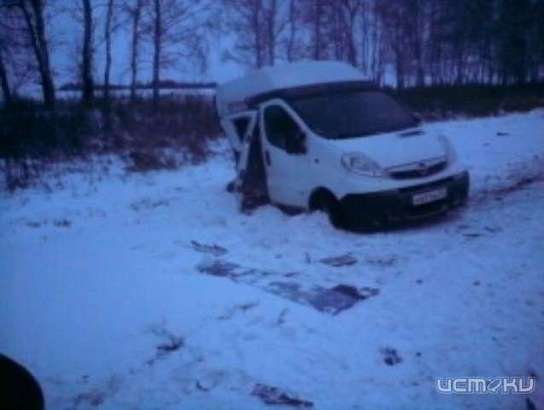 В Залегощенском районе столкнулись две иномарки