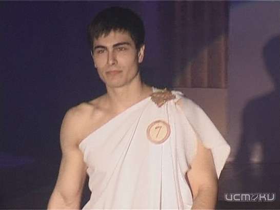 "Мистер Университет" с греческим акцентом 