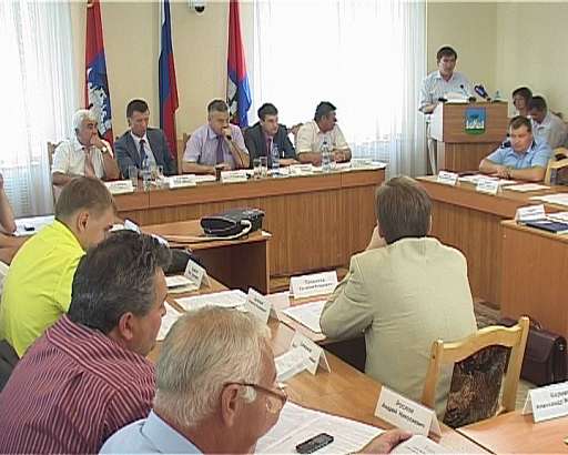 Депутаты думали о подготовке к отопительному сезону