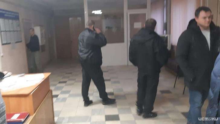 В орловском департаменте соцзащиты свирепствуют люди в черном