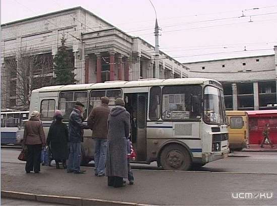 Орловчане в соцсетях обсудили проблему транспорта
