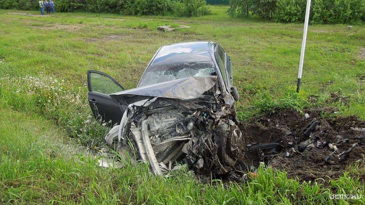 В Орловской области при обгоне насмерть разбился 32-летний водитель