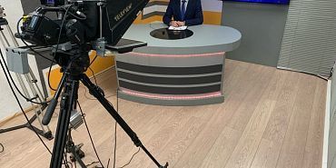 Жители дома на Комсомольской не выключают обогреватели из-за проблем с отоплением, а сотрудники МЧС подарили радость детям с онкологией – об этом в «Оперативном эфире»