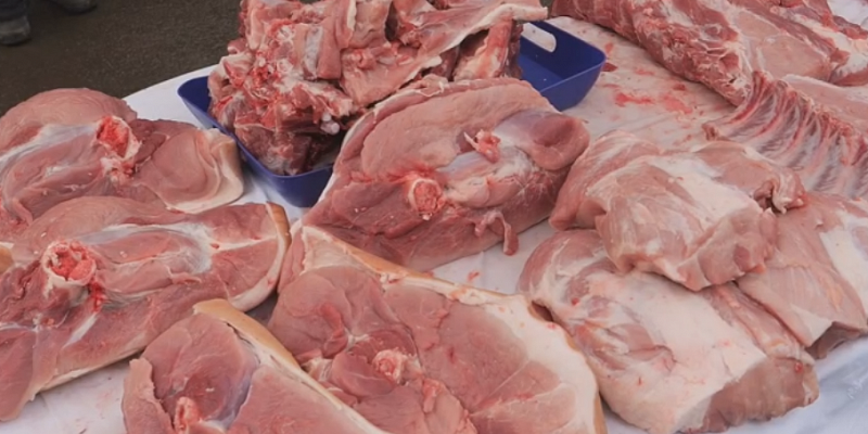 Какую опасность таят продукты питания, попавшие на прилавки без проведения ветсанэкспертизы?