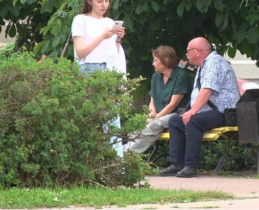 Ты для меня всегда малыш. Орловчане не отказываются помогать даже взрослым детям.