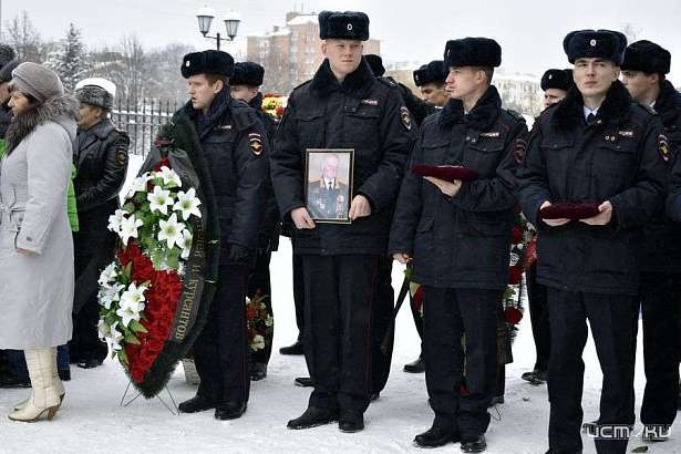 В Орле простились с почетным гражданином города Владимиром Капустянским 