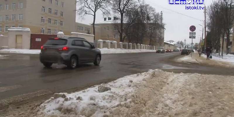 Капризы погоды не проходят даром ни для орловских автомобилистов, ни для пешеходов