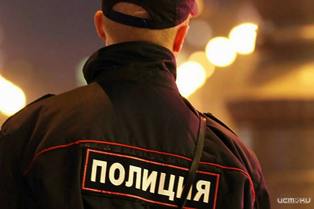 Орловские полицейские по горячим следам задержали вора, обокравшего магазин на 214 тысяч рублей
