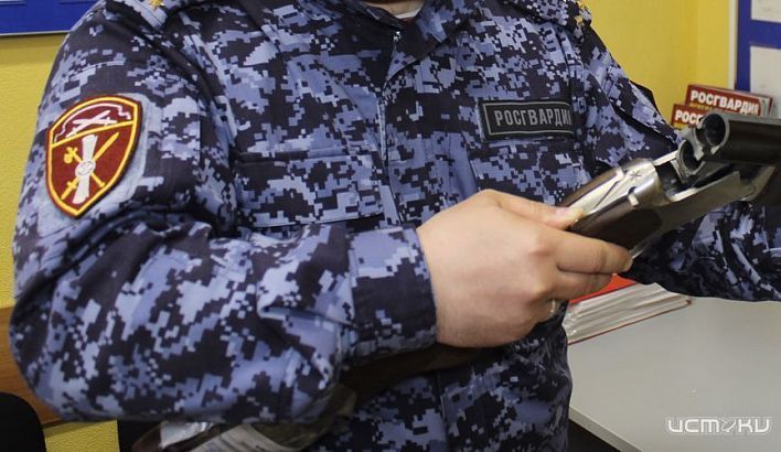 Орловчанин нашел оружие в заброшенной хижине