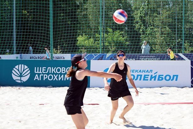 Сегодня в Орле был дан старт первенству ЦФО по пляжному волейболу