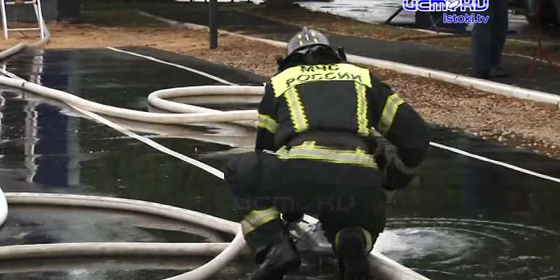 В Орле прошли соревнования на "Лучшее отделение на автоцистерне"1630132055