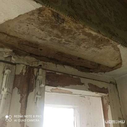 Глазами очевидцев: орловчанка пожаловалась на потоп, в доме, в котором был проведен ремонт крыши