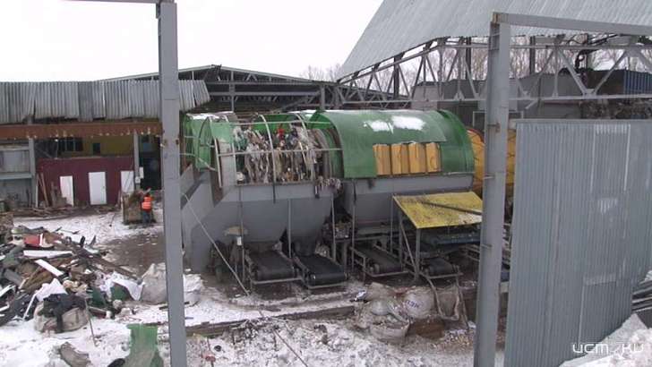 «Мусорная» реформа: «Молодежка ОНФ» вышла в рейд по заводам и свалкам Орла