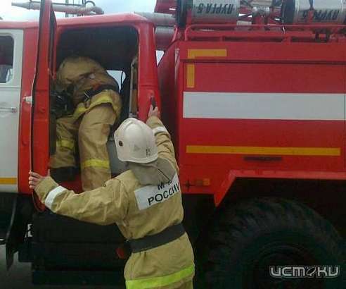 В Орловском районе горели хозпостройки