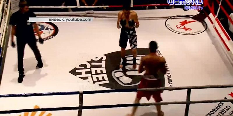 Трое орловских кикбоксеров разгромили соперников на турнире STEEL FIGHTS