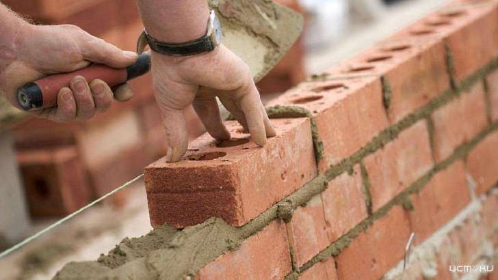 За месяц орловчане своими силами достроили более 100 жилых домов