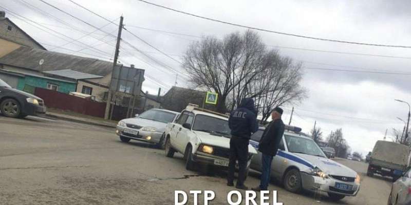 В Орле водитель «пятерки» не уступил дорогу инспекторам ГИБДД