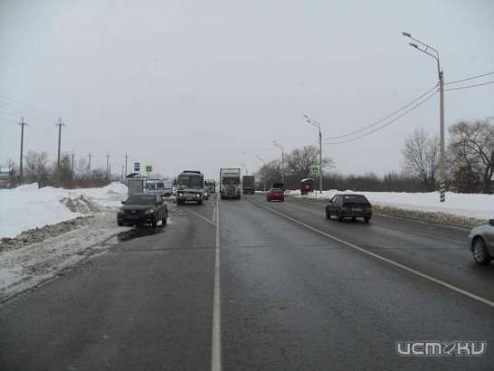 На трассе в Орловской области фура не поделила дорогу с «Маздой»